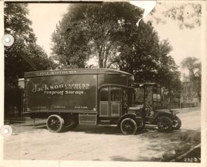 Long Distance Moving Trucks Westchester IL