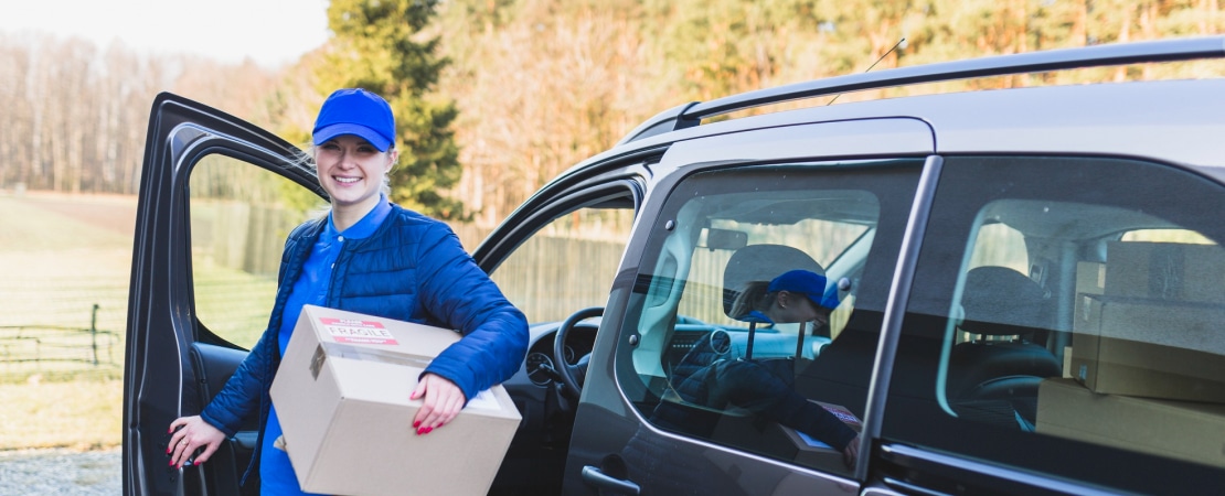 Top 10 Reasons to Use Professional Naperville Movers